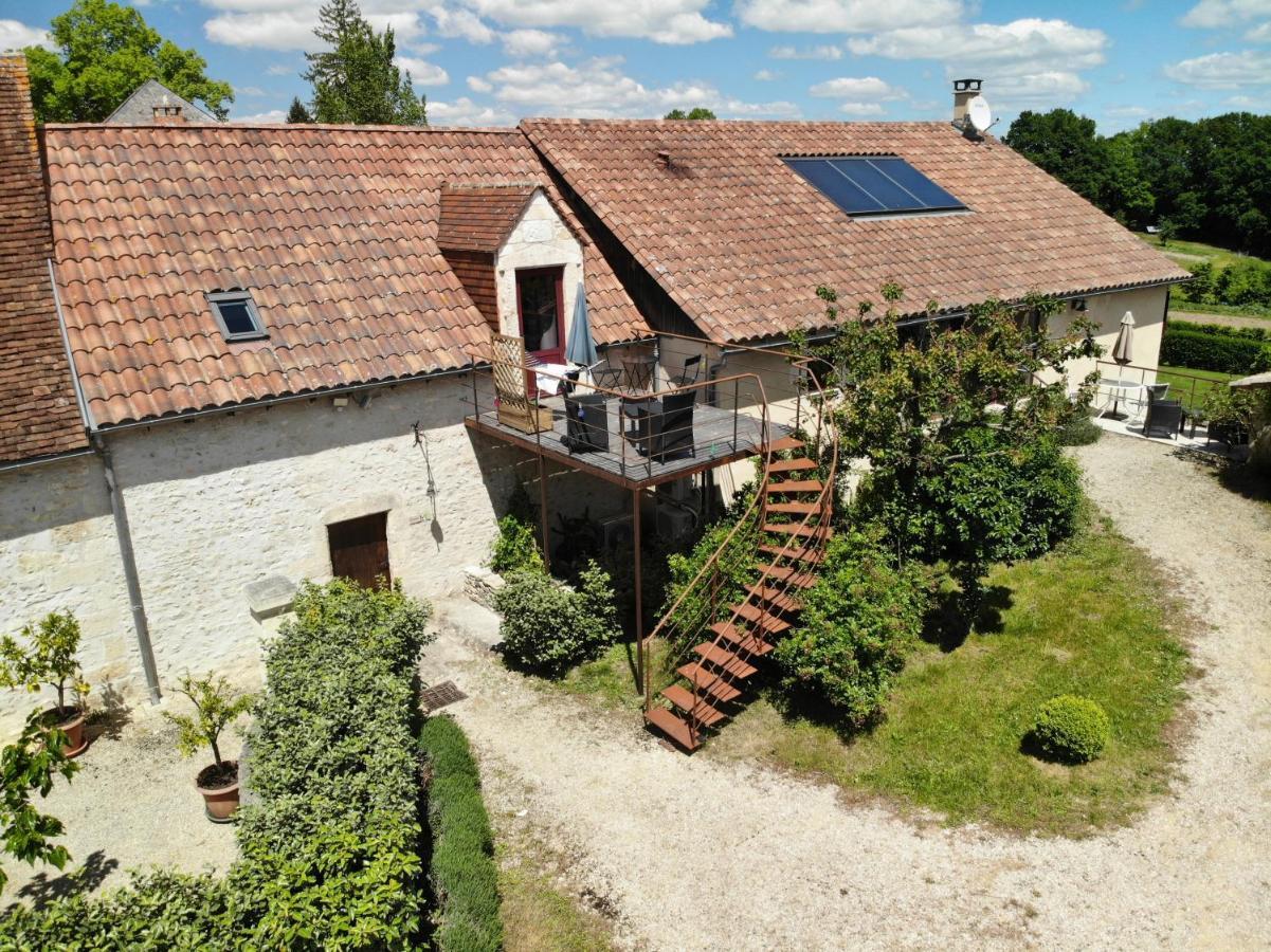 Domaine Des Ormeaux Villa Ajat Exterior foto